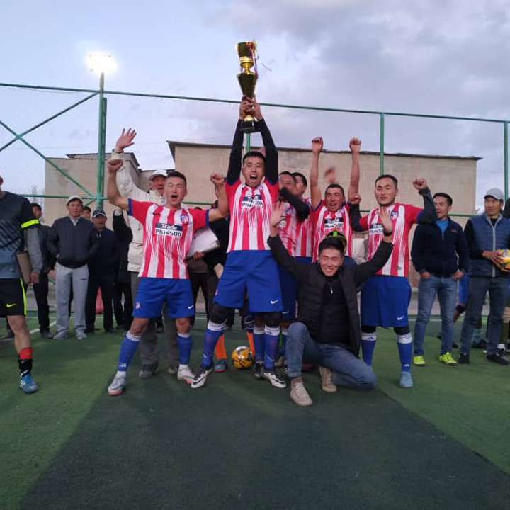 Группа компаний  «Акун» организовала юбилейный турнир по футболу в Нарынской области